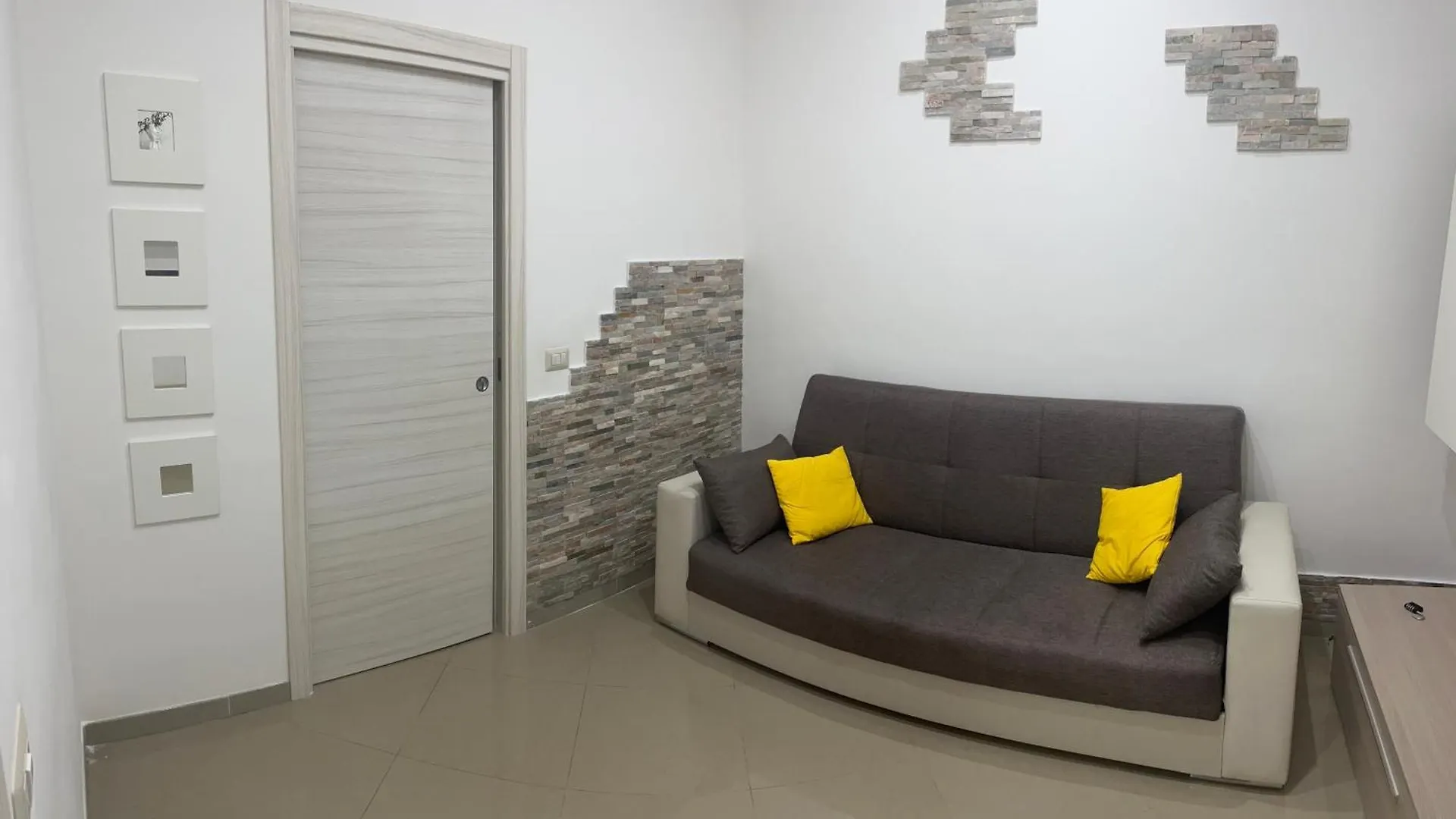 Bloom House Apartamento Catânia